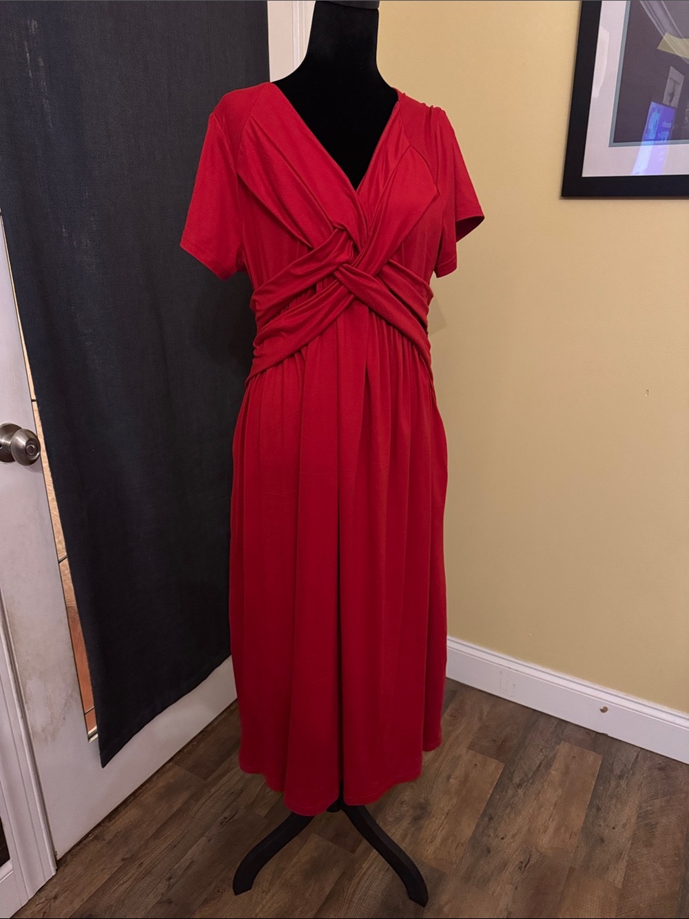 SHEIN Red Twist-Knot V-Neck Midi Dress